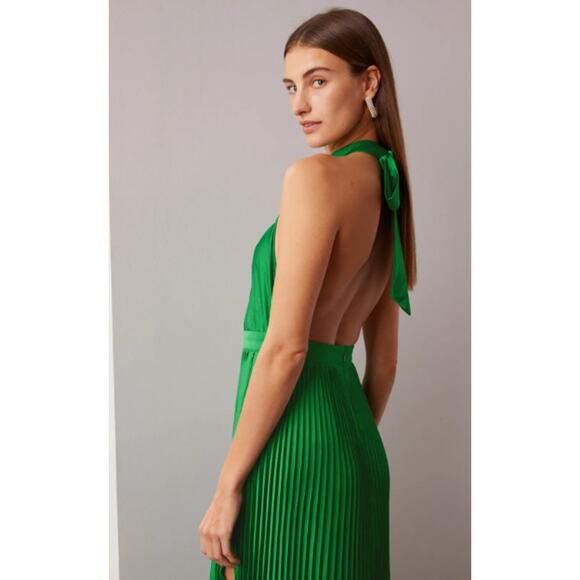 L'IDÉE Renaissance Halter Satin A-Line Gown Size 8 - Picture 2 of 8